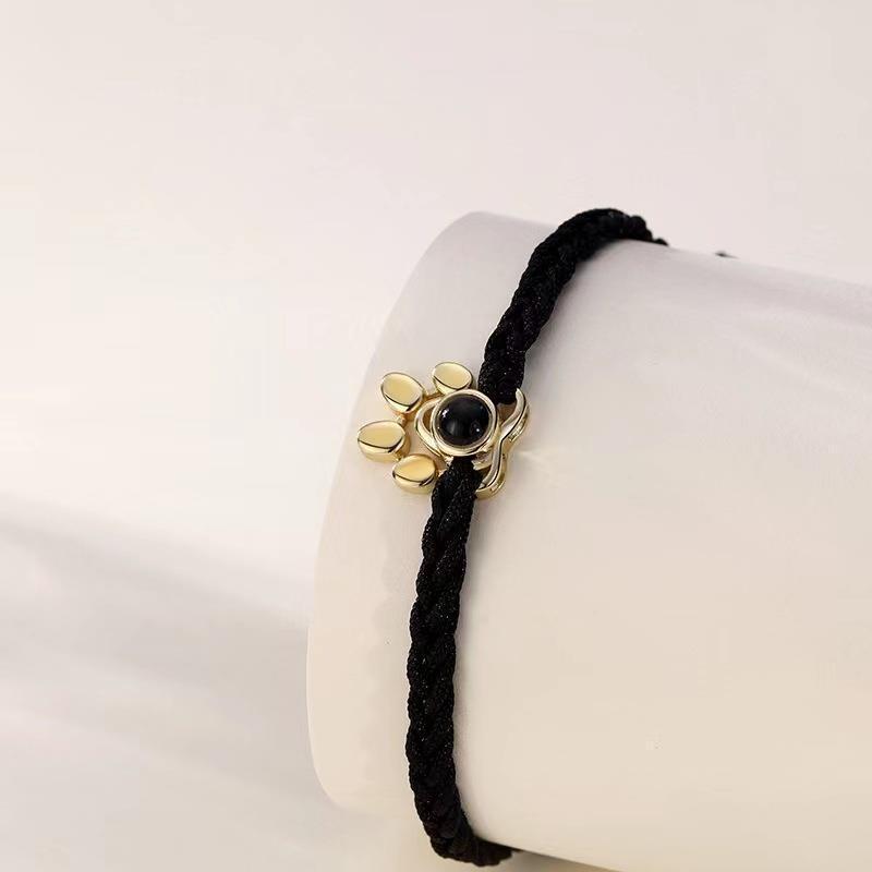 AmorMio Lucky Cat Bracelet