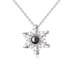 AmorMio Snowflake Necklace